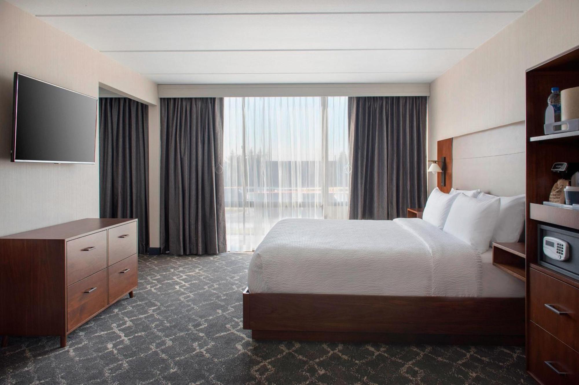 Four Points Philadelphia Northeast Otel Dış mekan fotoğraf