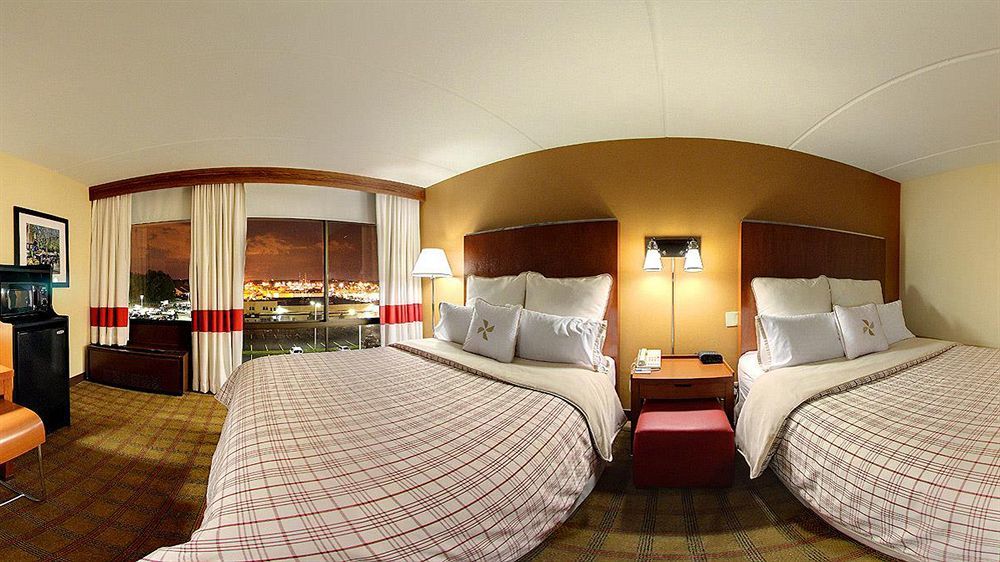 Four Points Philadelphia Northeast Otel Dış mekan fotoğraf